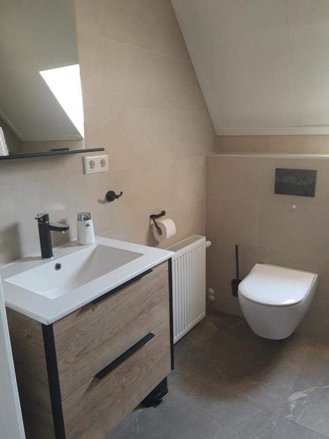 Appartement de Havezate Roden Extérieur photo
